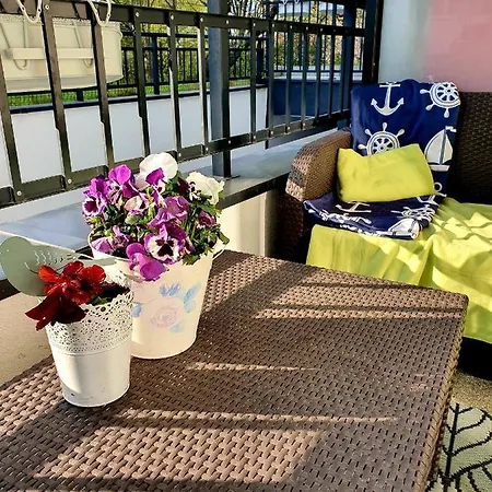 Apartament Nadmorski Ujejskiego Apartmán *