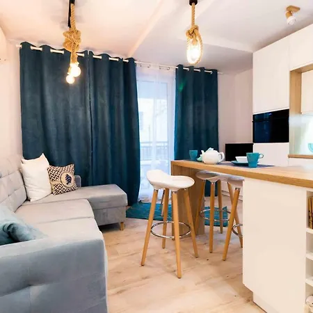 Apartament Apartament Nadmorski Ujejskiego *
